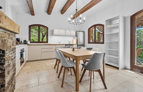 Bormes-Les-Mimosas Villa | House with large pool in private property of 17 hectares, 1km from the village