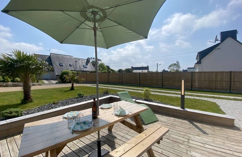 Tregastel House | House with private garden near the sea