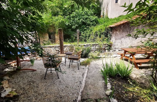 Saint Gery-Vers House | House with swimming pool for 10 to 12 people between Cahors and Saint-Cirq-Lapopie