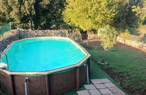 Simignano House | House with swimming pool is fenced garden