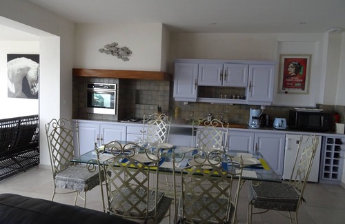 Ploubazlanec House | House with Veranda Sea View