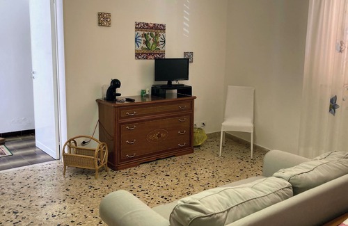 Casa Santa House | House with veranda and garden, for couples and families, pets allowed