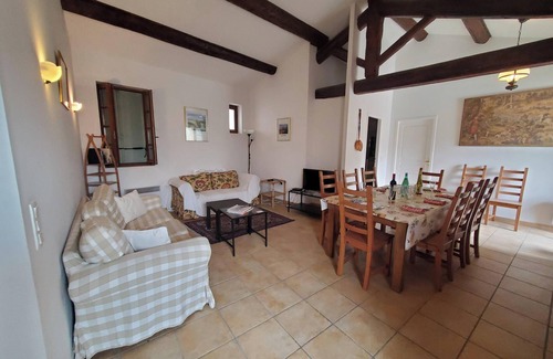 Capestang House | House with wheelchair access in centre of Capestang town (on the Canal du Midi)