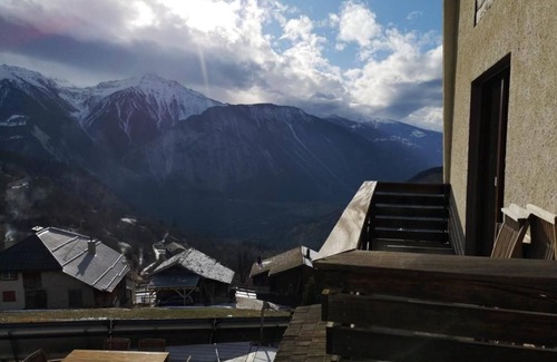 Albinen Apartment | House Xaver