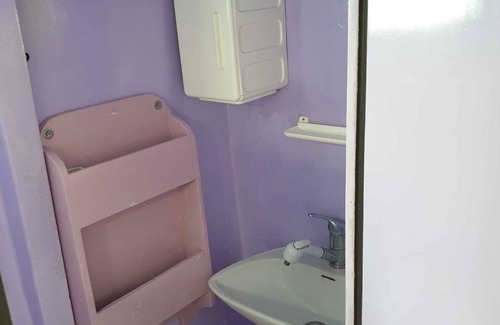 Torre del Greco Boat Rental | Houseboat Experience - 0 km from the sea