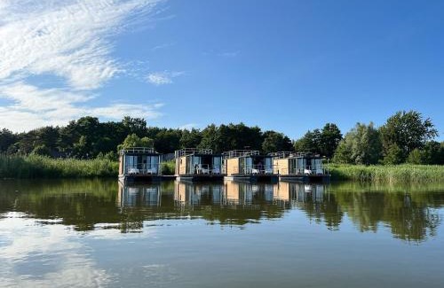 Mielno Boat Rental | Houseboat in azy by Lake Jamno and Sea