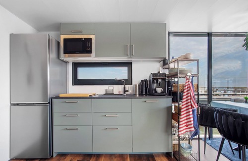 Knieper Nord House | Houseboat Seeadler Stralsund with Sea View, Private Terrace and Sauna