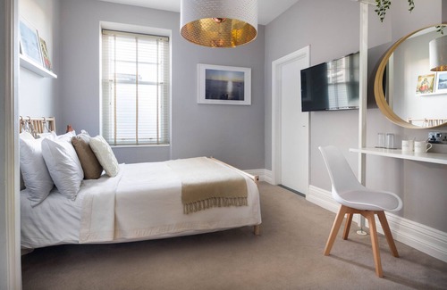 The Lizard Hotel | Housel Bay Hotel