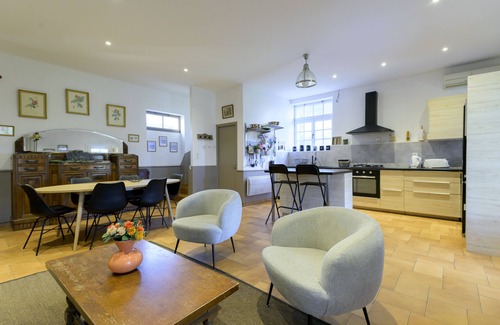 Sablet House | houses/villas - 5 rooms - 6 personsHouse with character