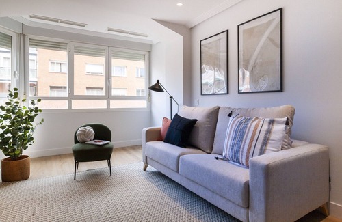 Nueva Espana Apartment | Housing Castellana X X V I I by Sharing Co