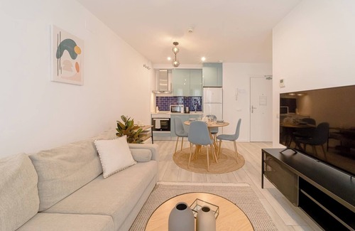 Embajadores Apartment | Housing Ribera de Curtidores III by Sharing Co