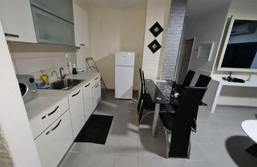 Mishmar HaYarden Apartment | Housing unit in the Moshav