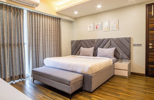 South City I Hotel | Housr 2 BHK Apartment Sector 41 Gurgaon