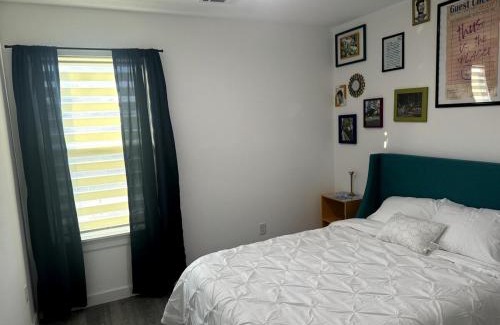 Northeast Houston House | Houston cozy Townhome