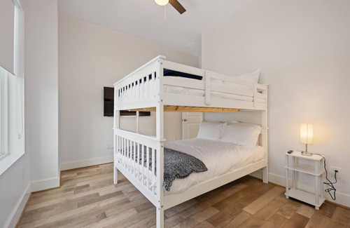 Houston House | Houston elegant home near Galleria