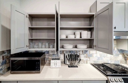 Greater Heights House | Houston Heights Luxury Escape –Near Downtown & NRG