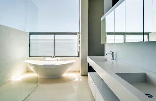 Camps Bay Villa | Hove Villa
