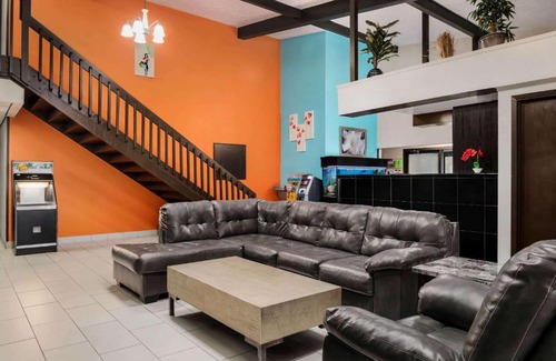 Appleton Hotel | Howard Johnson by Wyndham Appleton