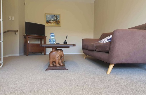 Cockle Bay Bed & Breakfast | Howick Seaview Studio