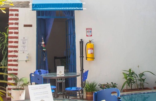 Cartagena Walled City Cabin | Hpt-sc2 Hotel Room In Getsemani With Pool, Breakfast And Wifi
