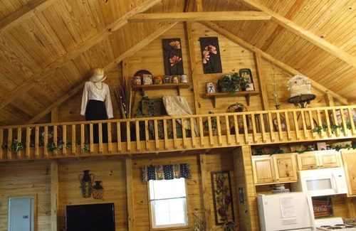 Spencer Cabin | HS-Two bedroom, Cumberland Plateau Retreat (Three + nights $75 OFF)