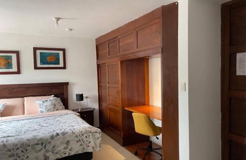 Trujillo Apartment | HuanchacoStudio KingBed Balcony Tv Wifi