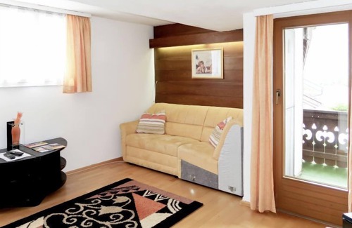 Grins Apartment | Huber by Interhome