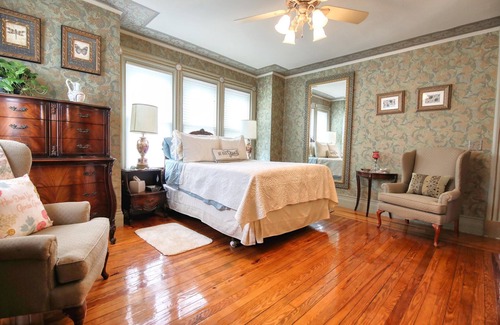 Toms River Bed & Breakfast | Huddy House Bed & Breakfast