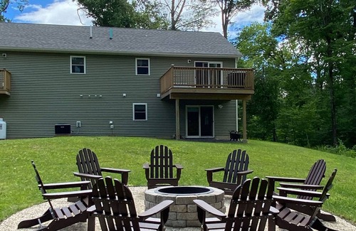 Ulster Park House | Hudson Valley Hideaway- near Red Maple Vineyard