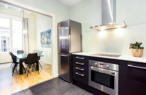 El Raval Apartment | Huge 4bedroom with terrace in Las Ramblas