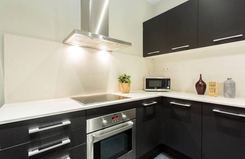 El Raval Apartment | Huge 4bedroom with terrace in Las Ramblas
