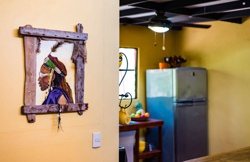 Palm Beach Estates House | Huge Artistic Surfers Beach Loft House, 2 bikes, 300mbps WIFI, washer, dryer