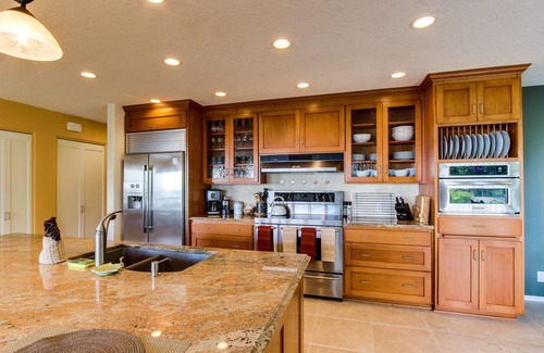 Yachats House | Huge Beachfront Home, Jaw-Dropping Views, Hot Tub, Rare Privacy - Dogs OK
