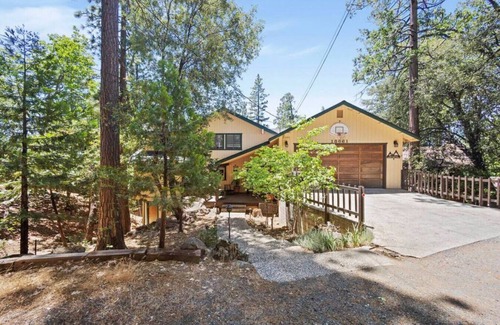 Twain Harte Cabin | Huge Cabin w/Lake Access! Multi/Large Family