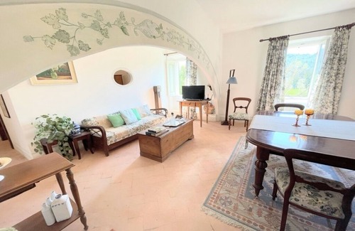 San Brizio Villa | Huge country villa - sleeps 11, Aircon, Wifi, Exc Pool, dishwasher, private land