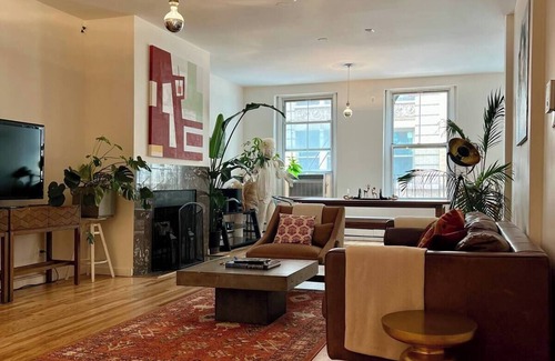 SoHo Apartment | Huge cozy artist loft at PRIME Soho