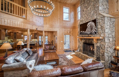 Boone House | Huge Deck, Hot Tub, Games, Pool Table, Forested View on 2.3 Acres