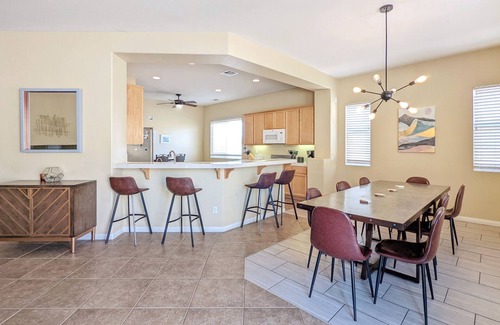 Desert Hot Springs House | Huge Desert Oasis w Pool+Spa. Sleeps 12. Centrally located to all of Ch Valley