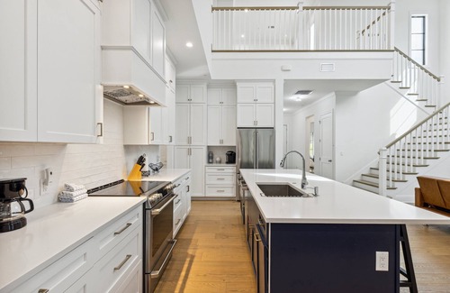 Fort Pierce House | Huge Family Beach House W/New Pool, Outdoor Grill, & Patio! 🌊
