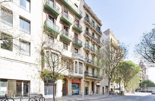 Esquerra de l'Eixample Apartment | Huge historic 5BD with private Terrace!