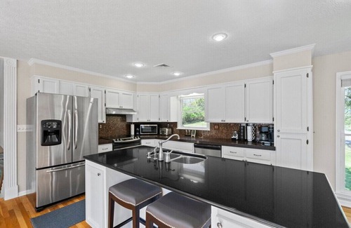 Hendersonville House | Huge Lakehouse w/Pool, Hot Tub & Fire Pit Near Nashville!