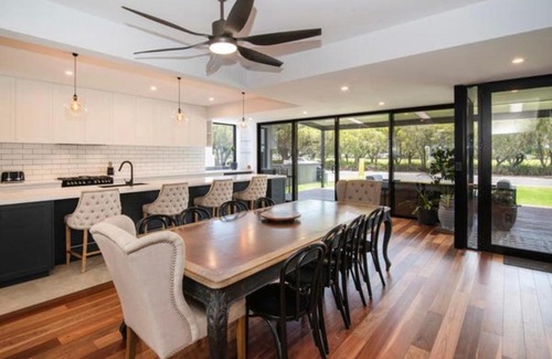 Busselton House | Huge Luxury Busselton Jetty