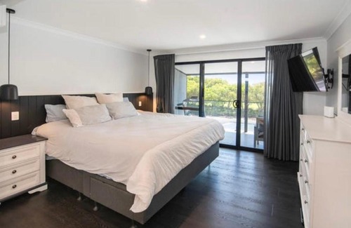 Busselton House | Huge Luxury Busselton Jetty
