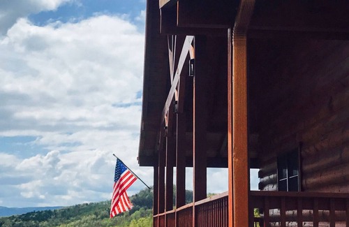 Dobson Cabin | Huge Mountain Estate,Blue Ridge View, Sleeps 18, Hot Tub, Deck, & Game Room