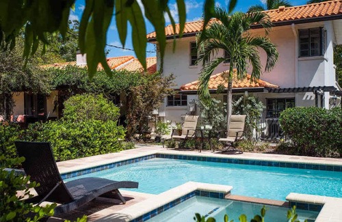 River District House | Huge Pool Home with HUGE Deal! 50% off Mon/Tues thru 11/25
