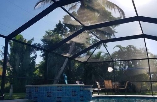 Naples Park House | HUGE SEPTEMBER SALE! BOOK NOW! Key West Style Single Family Pool Home by the Sea