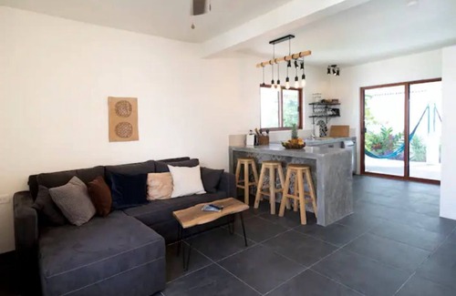 Luis Donaldo Colosio House | Huge terrace, KS Bed, Free WiFi, 5 min from Beach