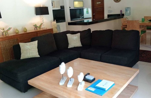 Dyanapura Villa | Huge Villa 10 mins walk to Seminyak Beach