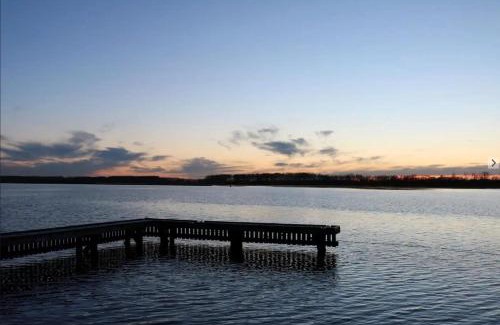 Kamperland House | Huis aan de vijver