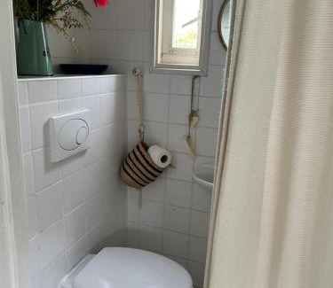 Kortenhoef Apartment | Huisje op de dijk